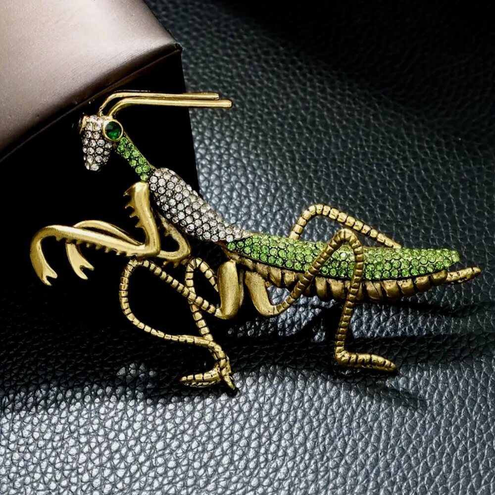 NWOT Exquisite Large Vintage Style Rhinestone • Praying Mantis Brooch